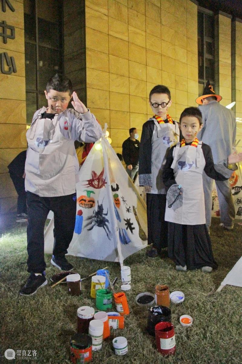 Trick or Treat 黎岸创艺之万圣节精彩回顾 美博艺术中心 万圣节 黎岸 小孩 鬼怪 逐家 糖果 群众 之中 人类 Halloween 崇真艺客